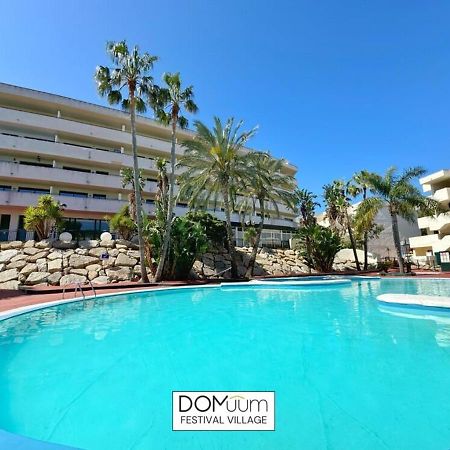 Domuum Holidays - Festival Village Salou Bagian luar foto