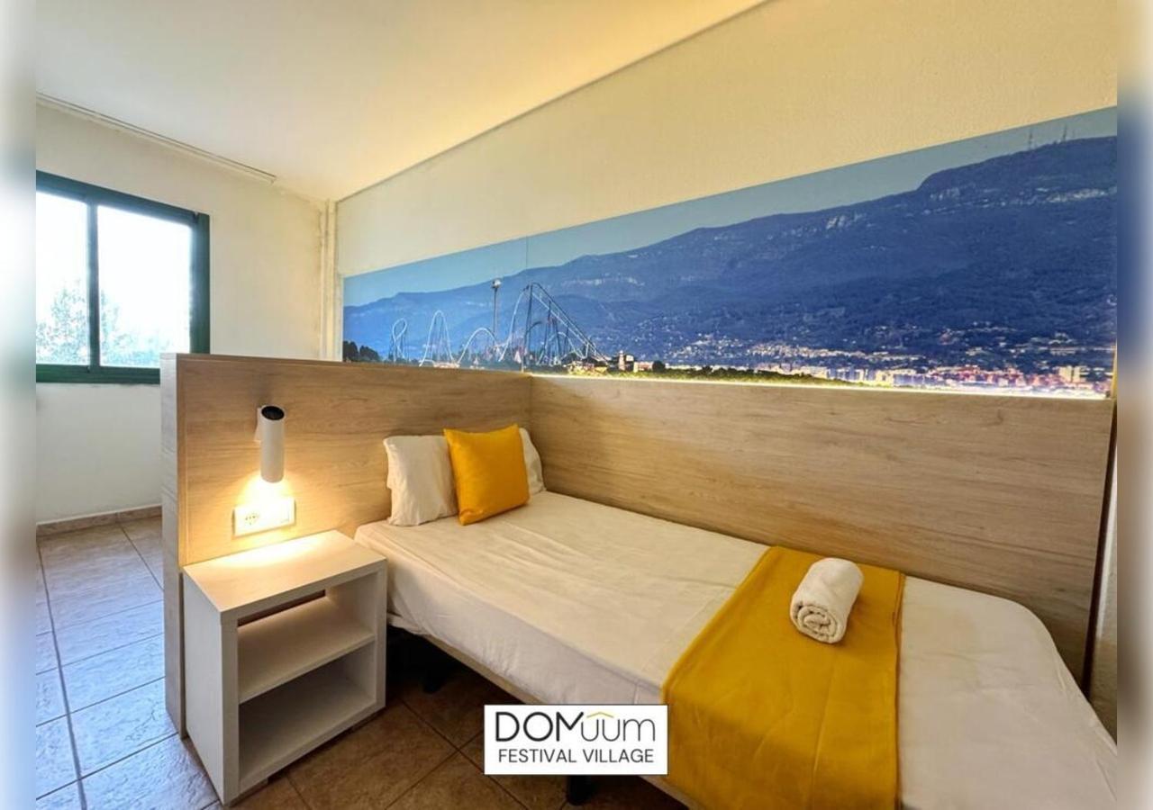 Domuum Holidays - Festival Village Salou Bagian luar foto