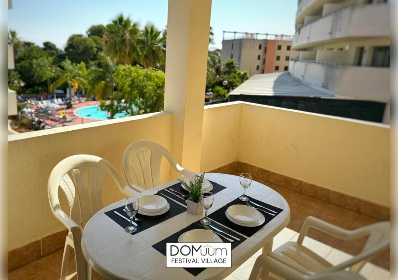 Domuum Holidays - Festival Village Salou Bagian luar foto